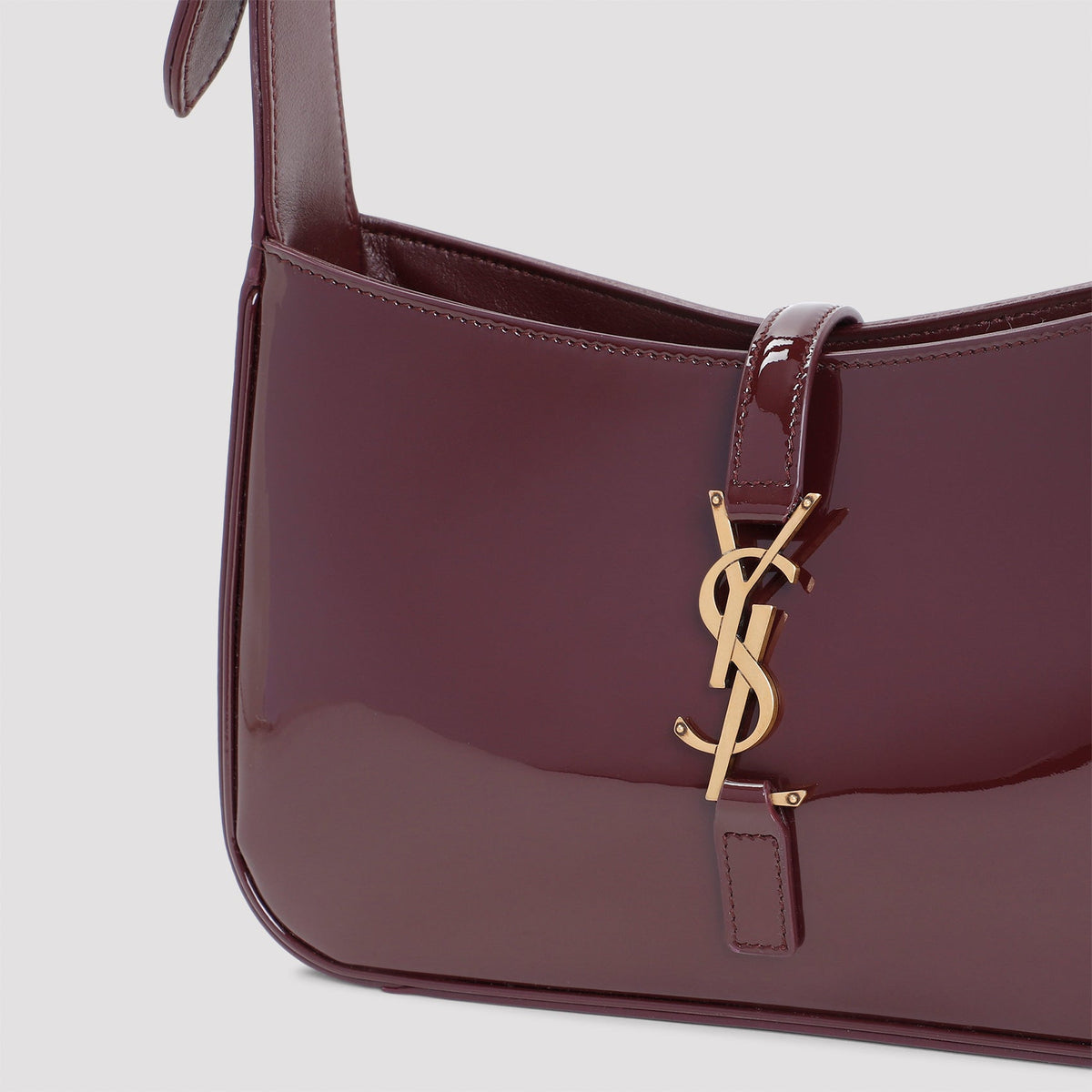 Saint Laurent Le 5 À 7 Shoulder Bag Women