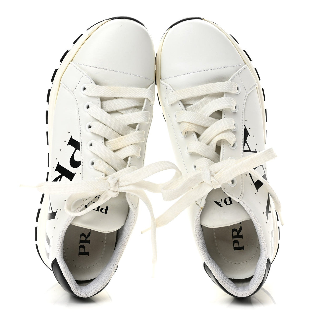 Vitello Soft Logo Sneakers 36 White
