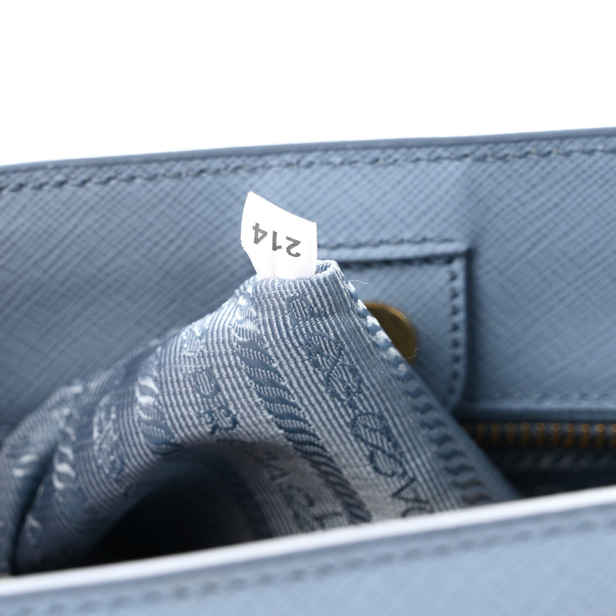 Saffiano Lux Medium Tote Astrale