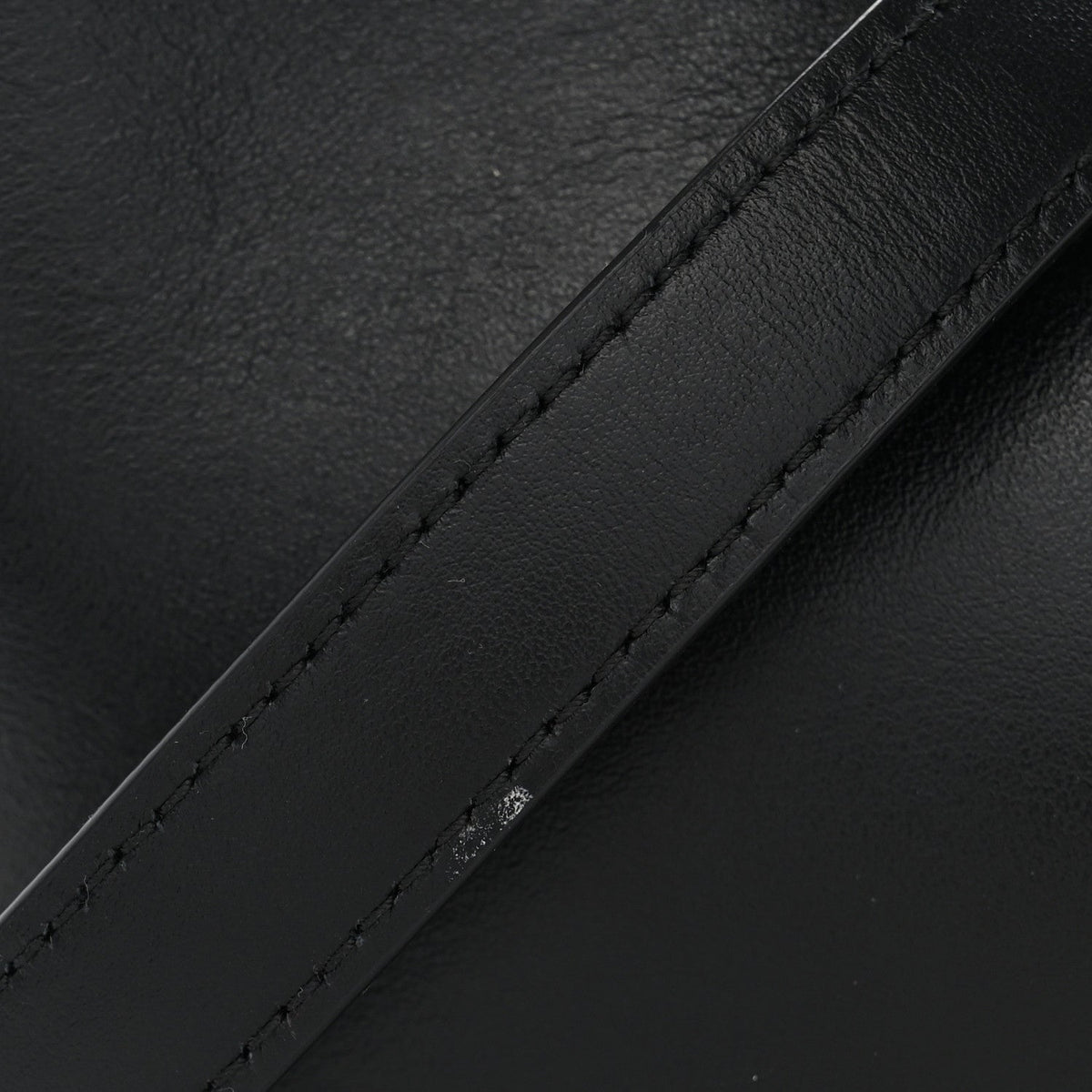 Soft Calfskin Arque Shoulder Bag Black