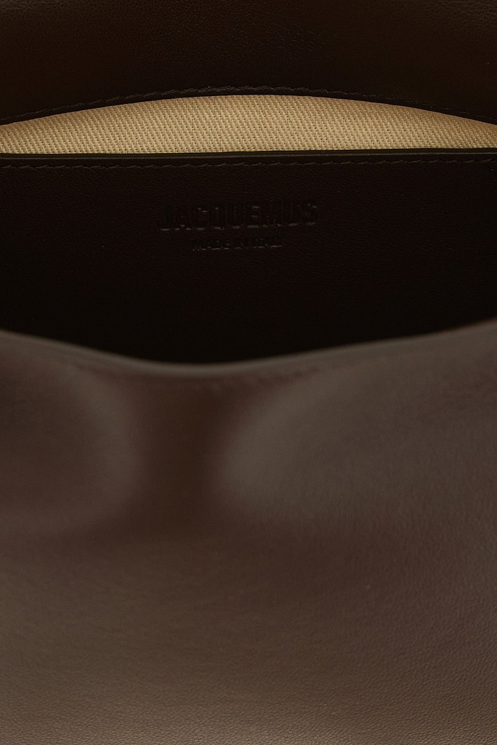 Le Sac Rond Carré' Pouch