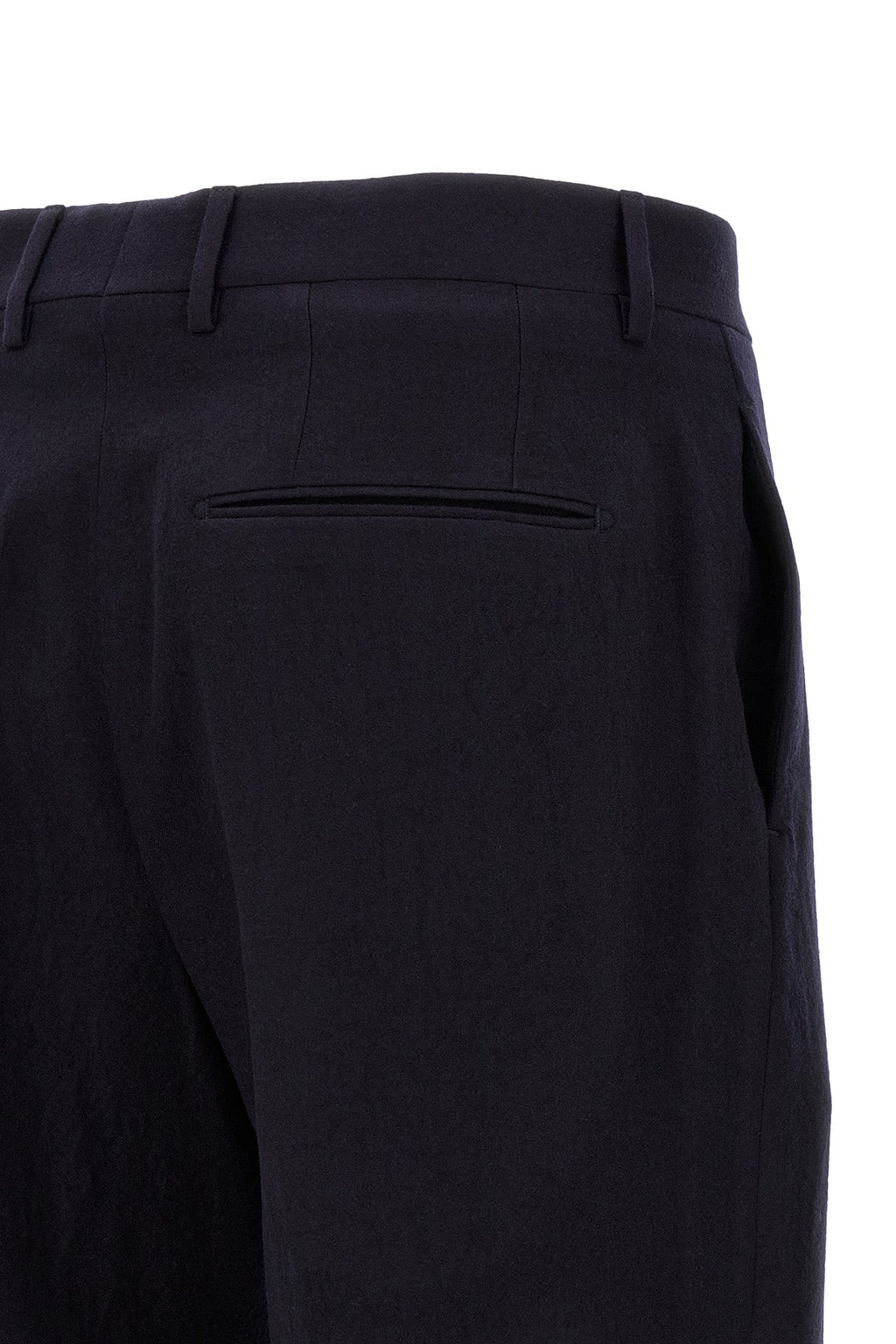 'New York' Suit