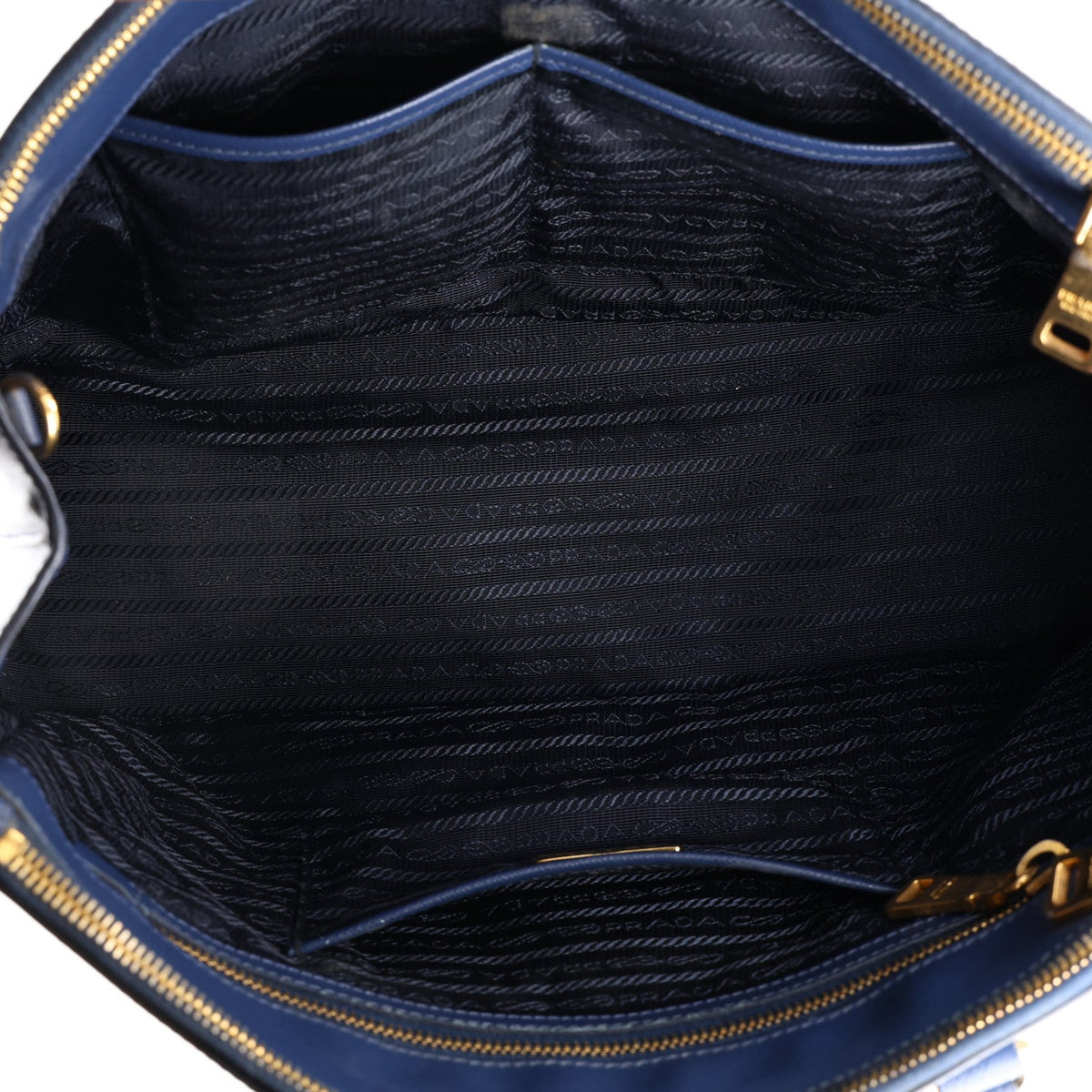 Saffiano Lux Medium Galleria Double Zip Tote Bluette
