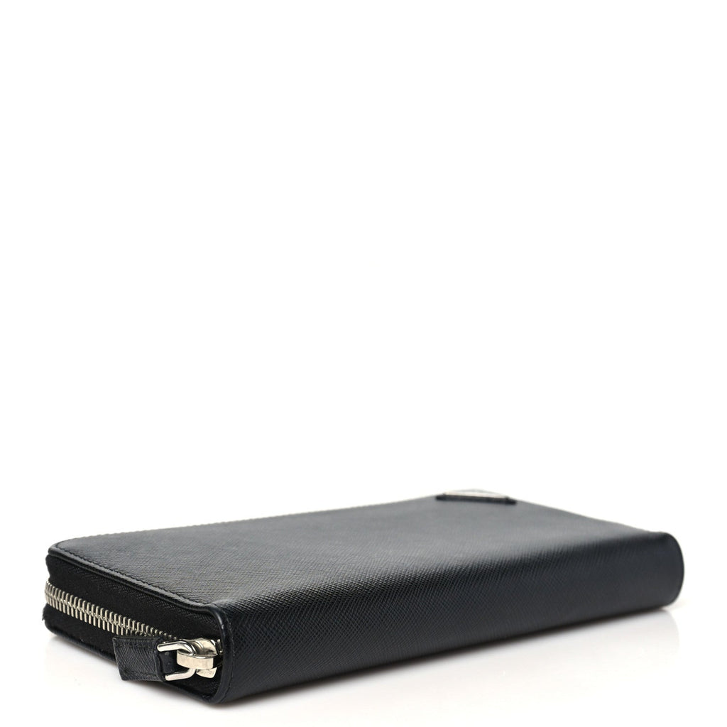 Saffiano Triangle Zip Wallet Black