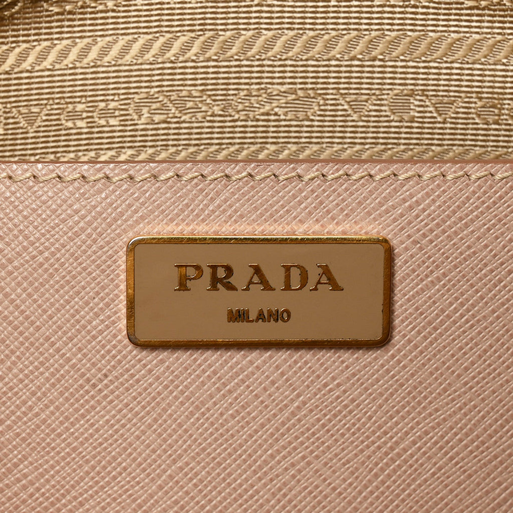 Saffiano Lux Large Promenade Tote Cammeo