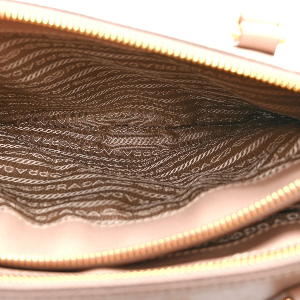 Saffiano Lux Small Galleria Double Zip Tote Cipria