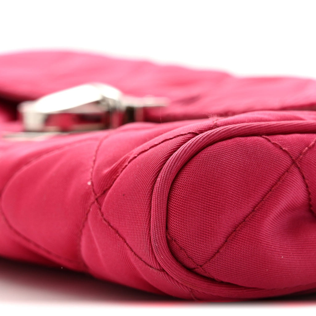 Tessuto Nylon Impuntura Flap Chain Bag Ibisco