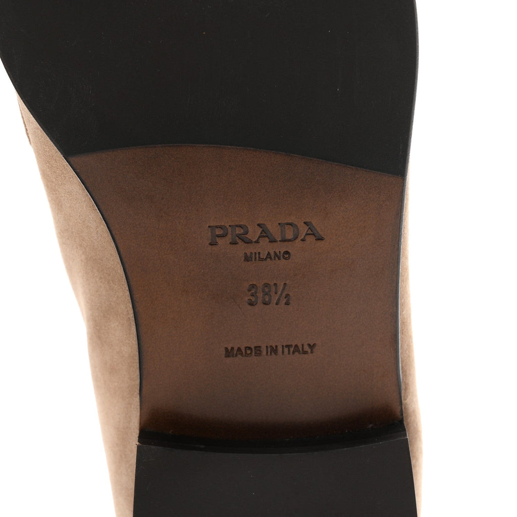 Suede Calfskin Metal Triangle Logo 10mm Loafers 38.5 Corda