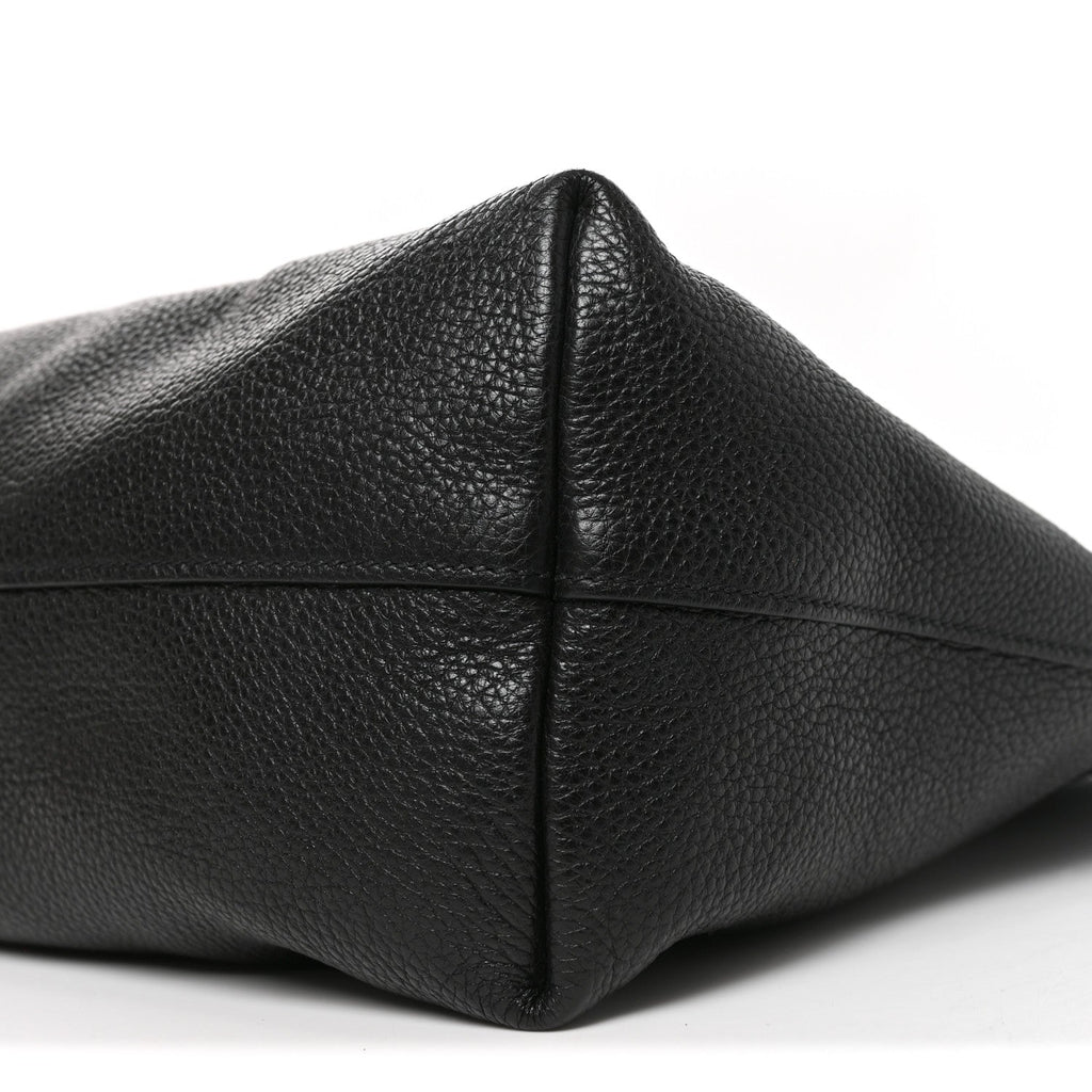 Vitello Daino Shopping Tote Black