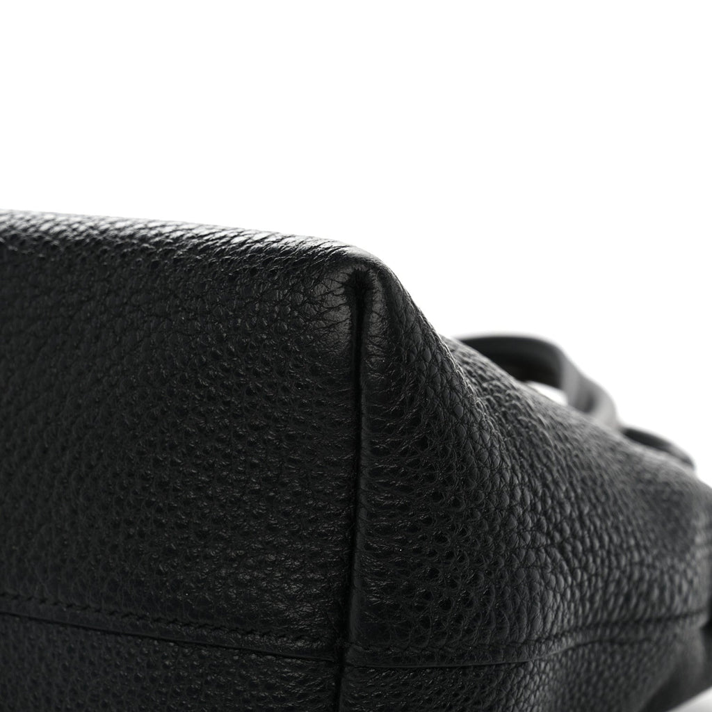 Vitello Daino Small Tote Black