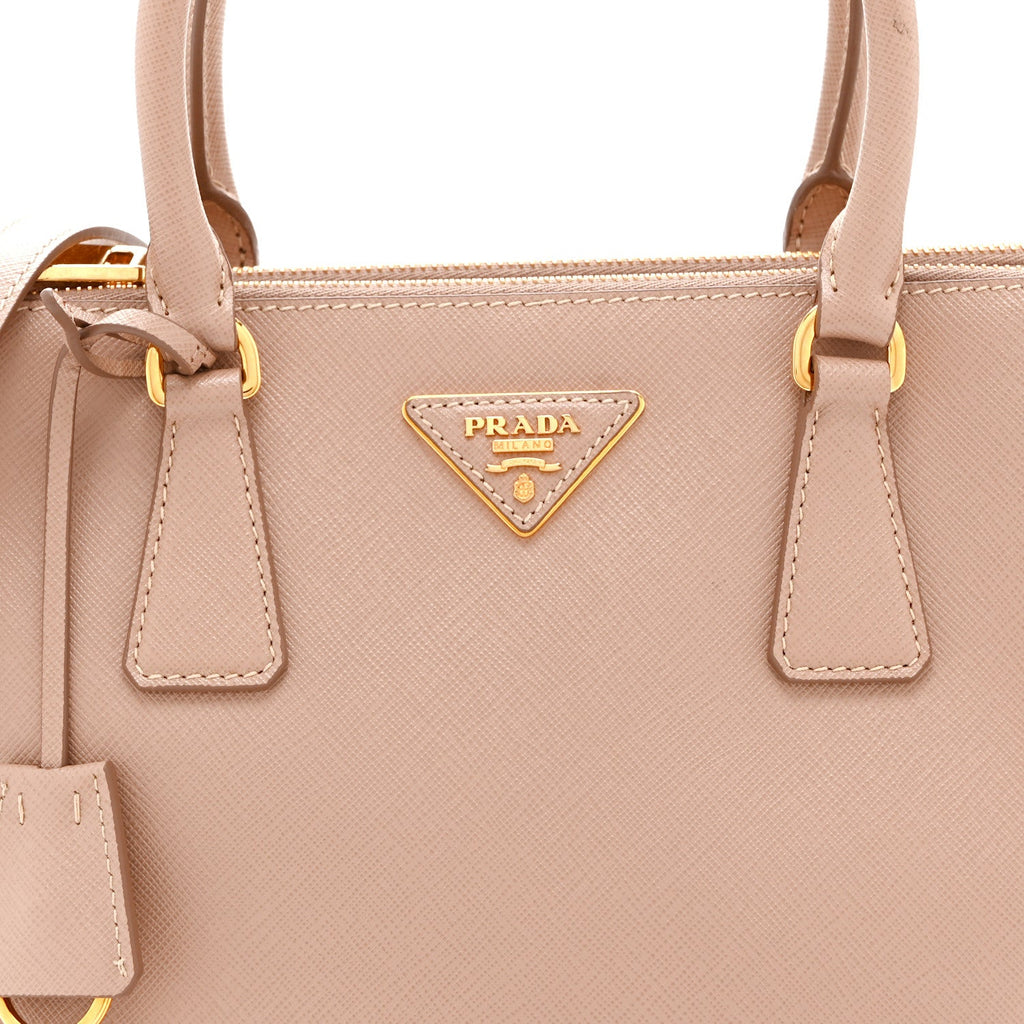Saffiano Lux Small Galleria Double Zip Tote Cipria