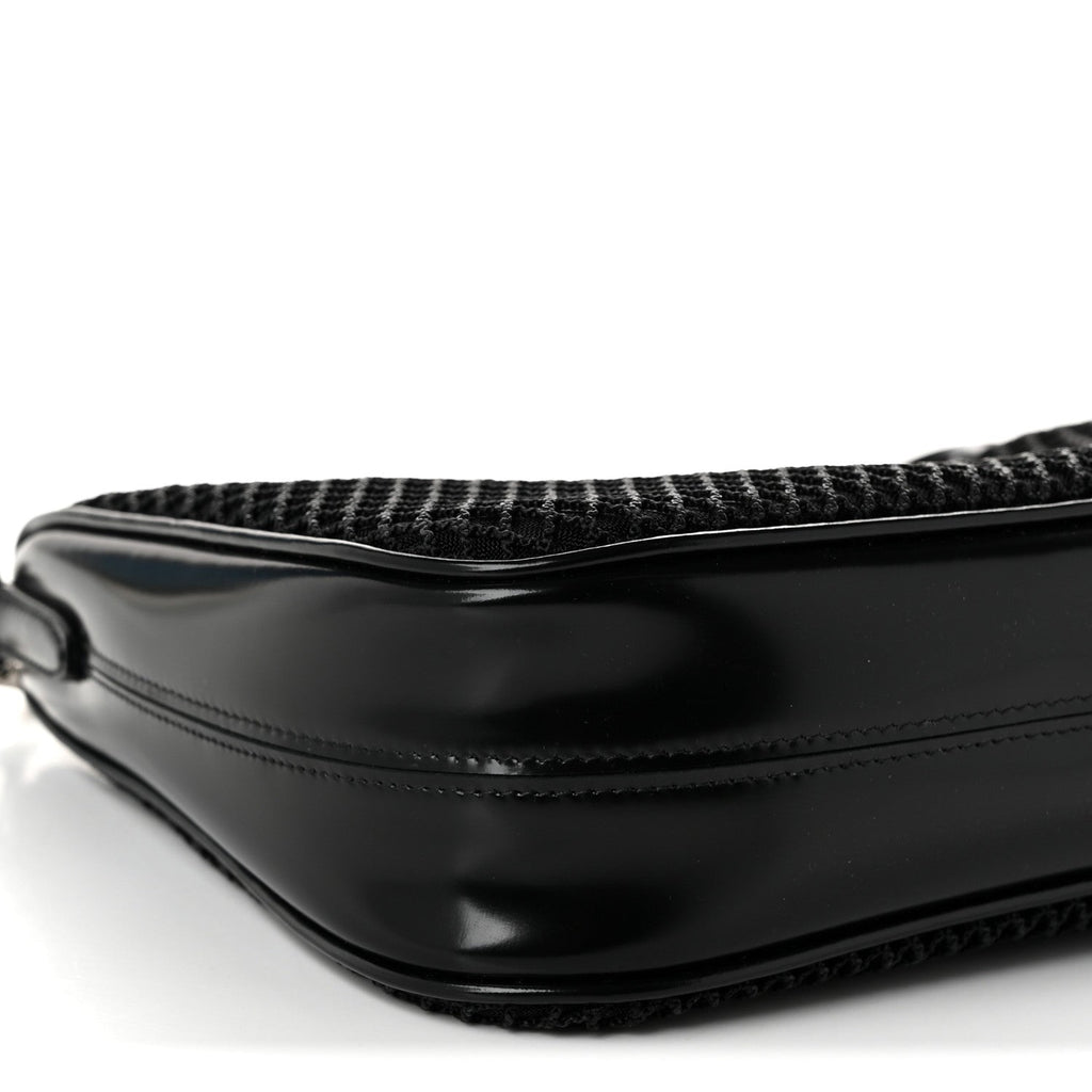 Mesh Brushed Calfskin Re-Edition 2005 Shoulder Bag Black