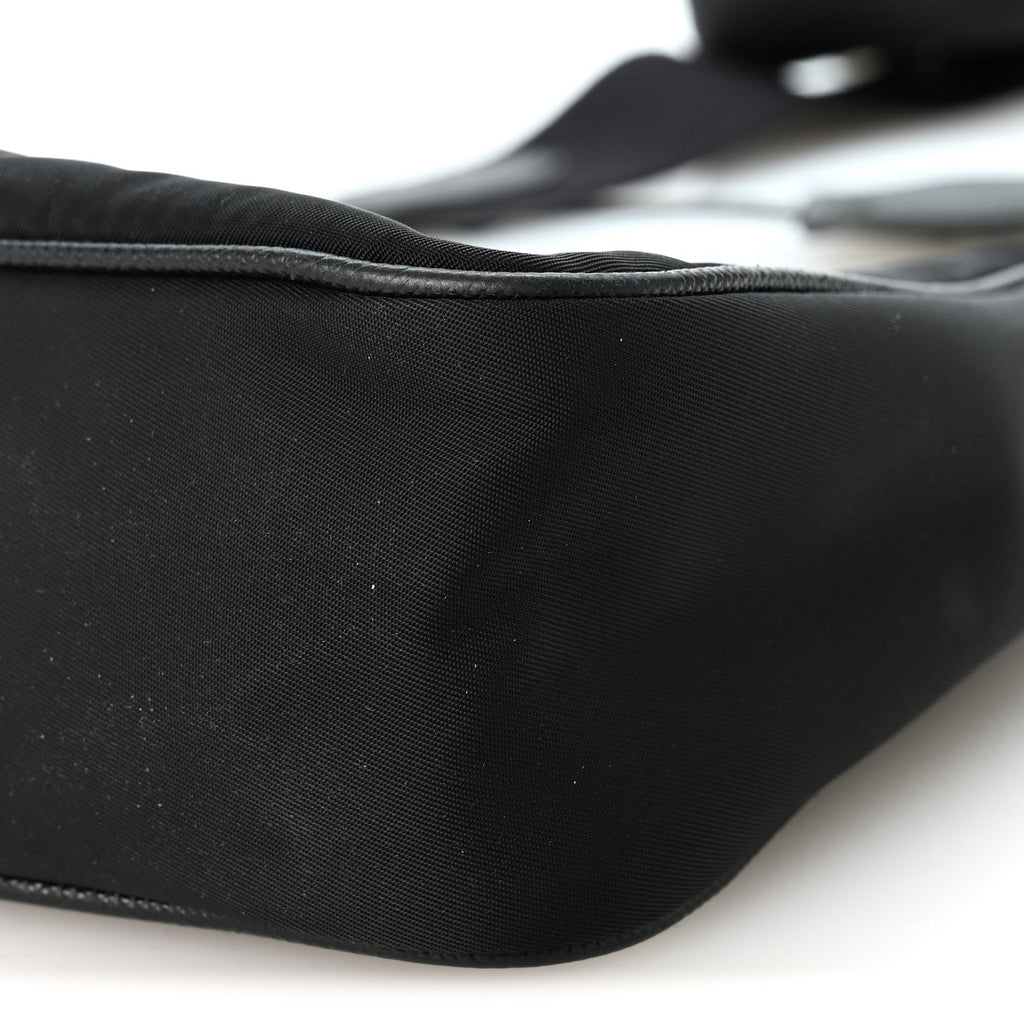 Re-Nylon Saffiano Re-Edition 2005 Shoulder Bag Black
