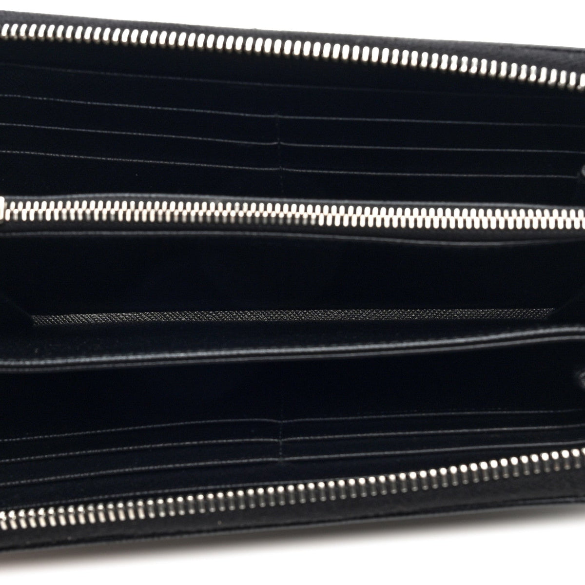 Saffiano Triangle Zip Wallet Black