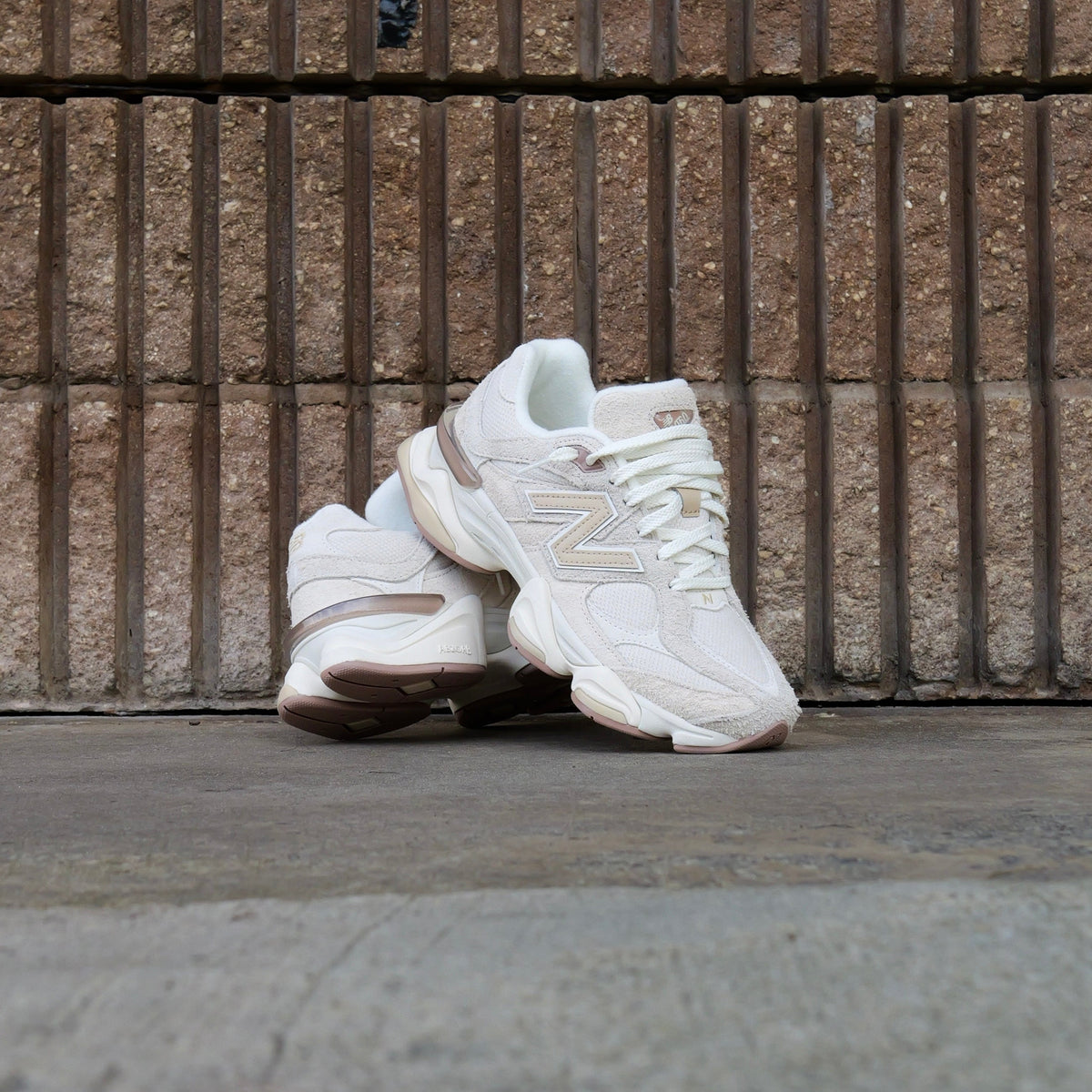 Mens New Balance 9060CCB (Beige/White)