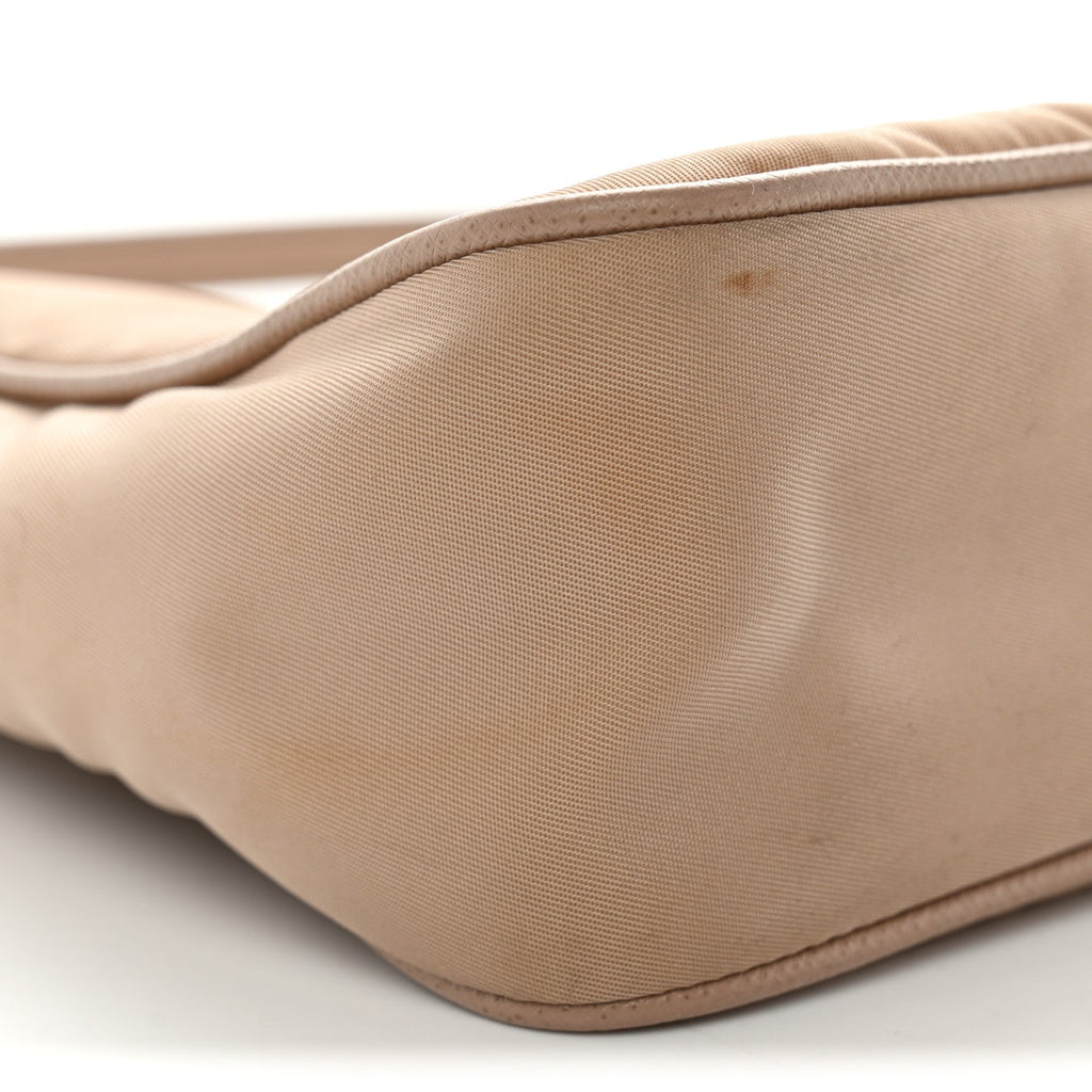 Re-Nylon Saffiano Mini Re-Edition 2005 Bag Cammeo