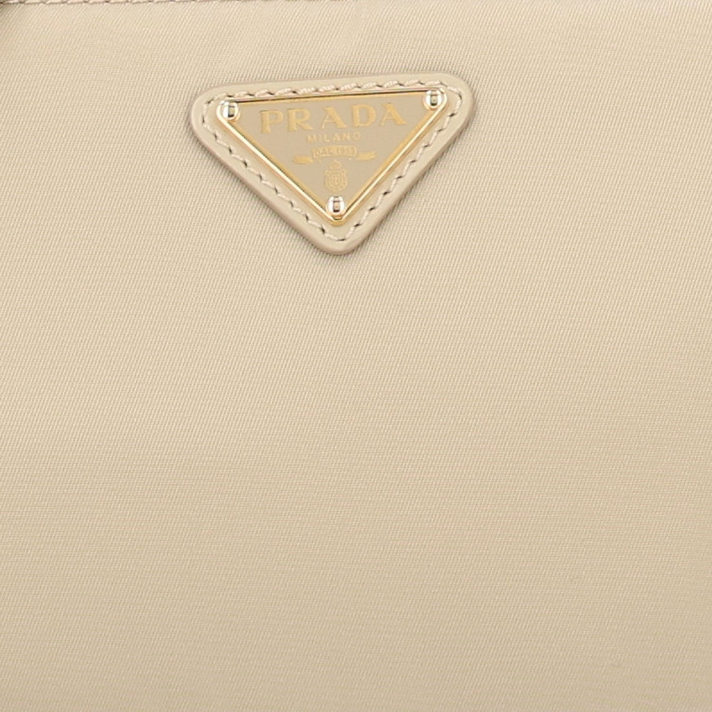 Re-Nylon Spazzolato Re-Edition 2002 Shoulder Bag Deserto
