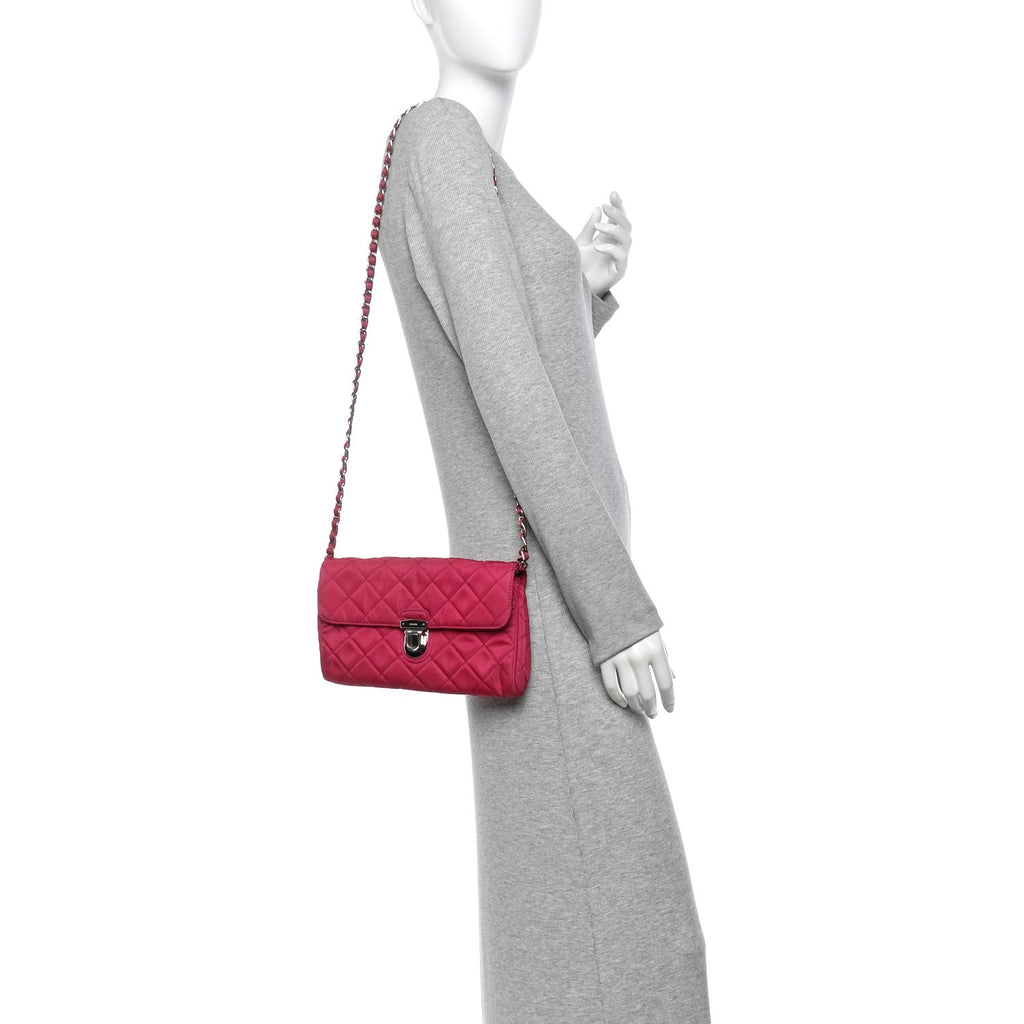 Tessuto Nylon Impuntura Flap Chain Bag Ibisco