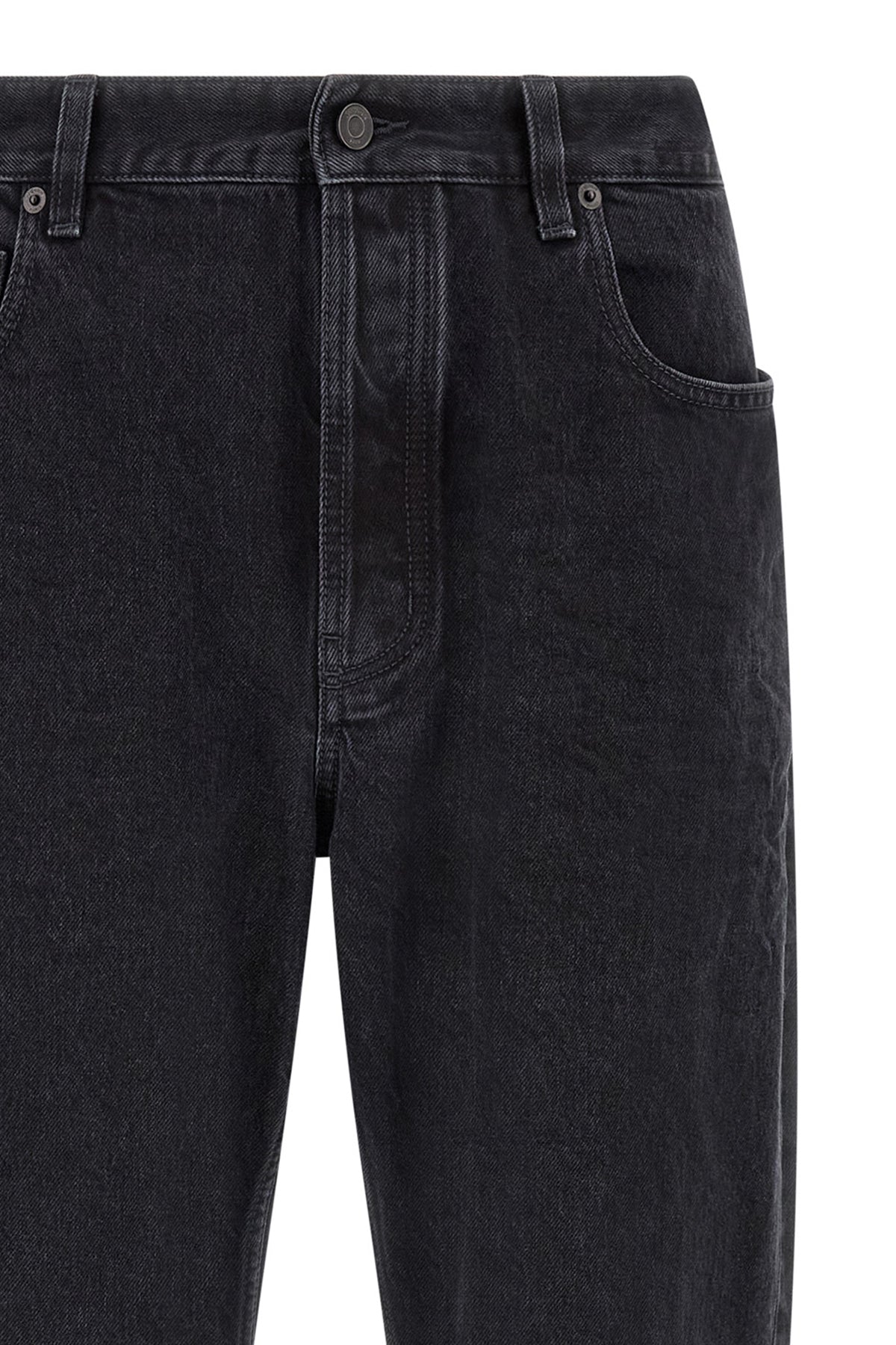 Relax Tapered Jeans