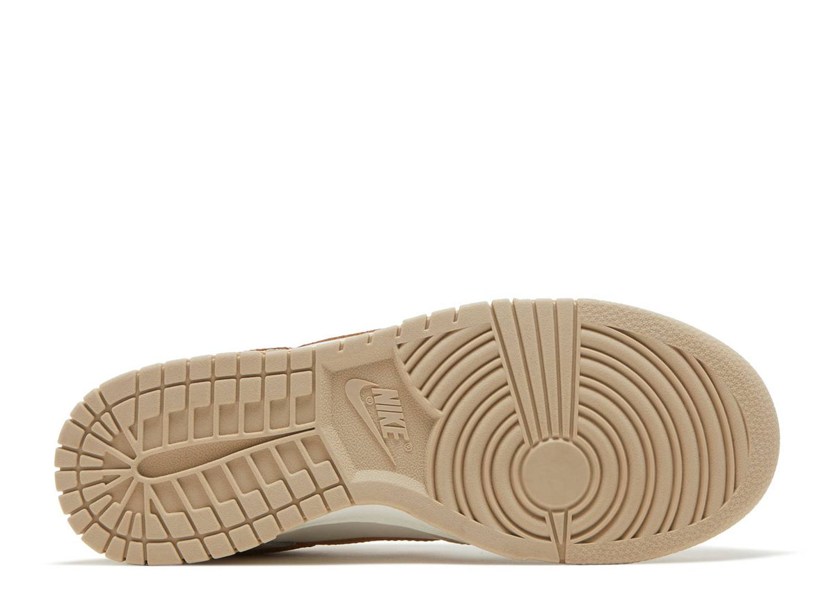 Nike Dunk Low 'Phantom Metallic Gold'
