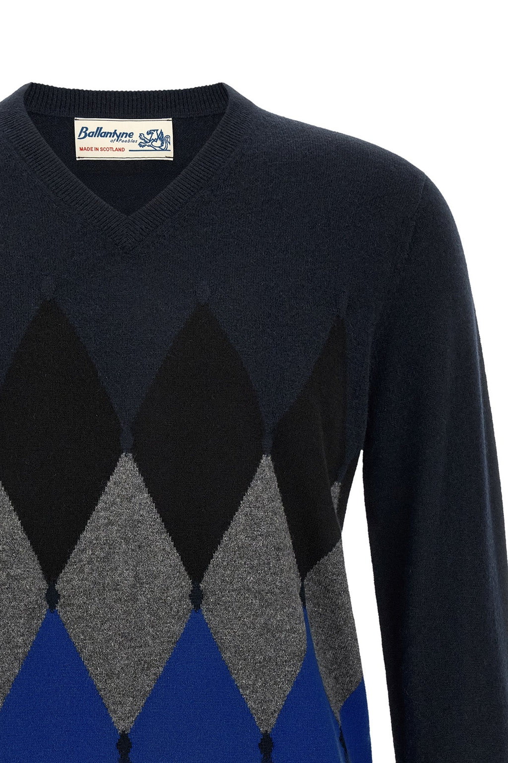 Classic Diamond Intarsia Knit