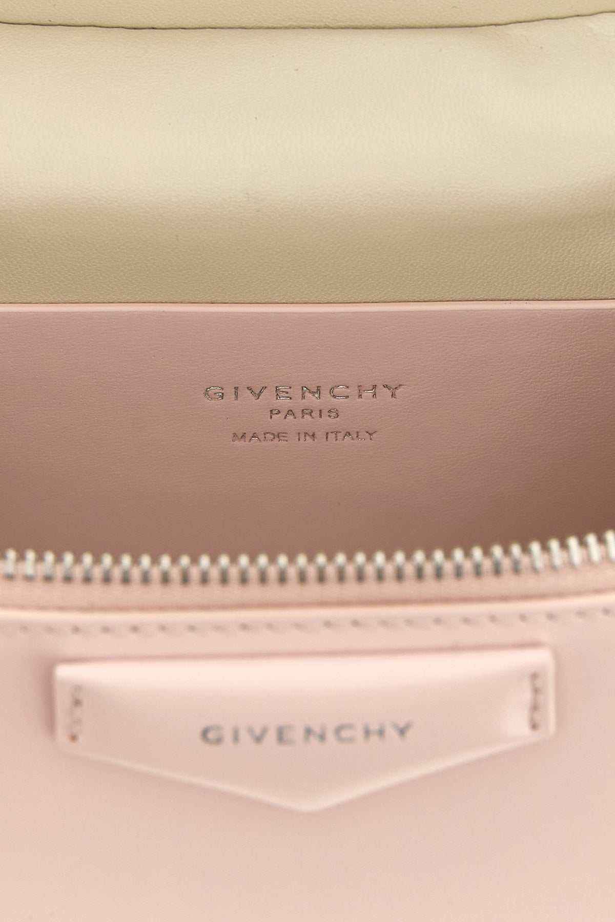 Antigona Beauty Case Bag