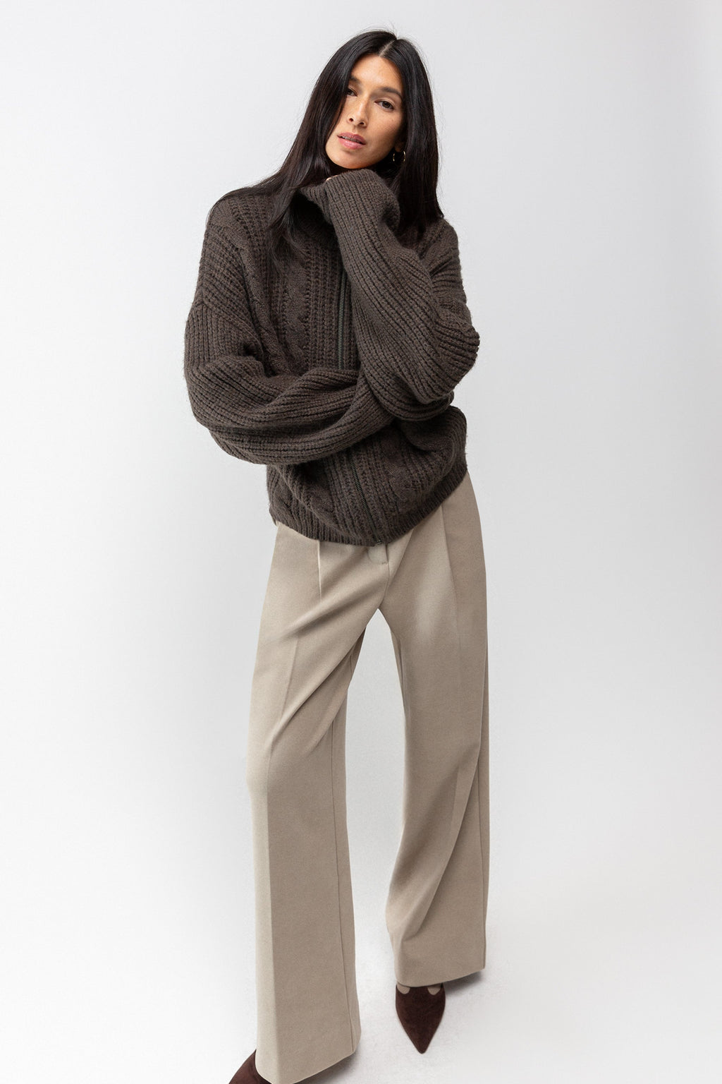CABLE KNIT COLLARED CARDIGAN