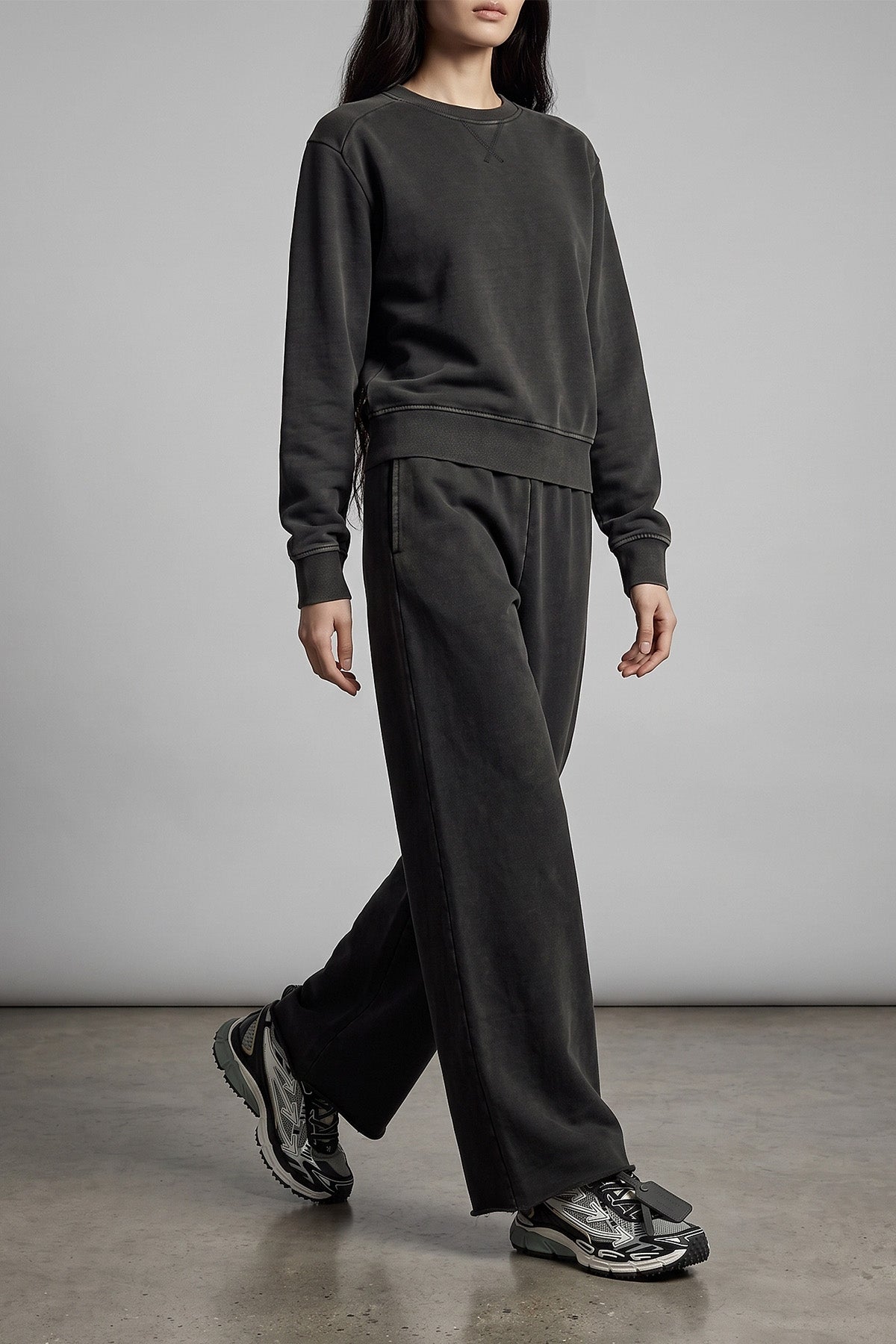 Boxy Crewneck Sweatshirt