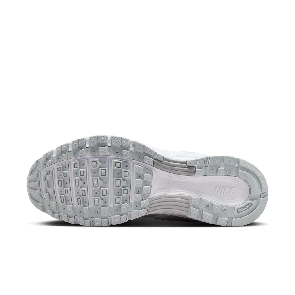 Nike P-6000 Women’s