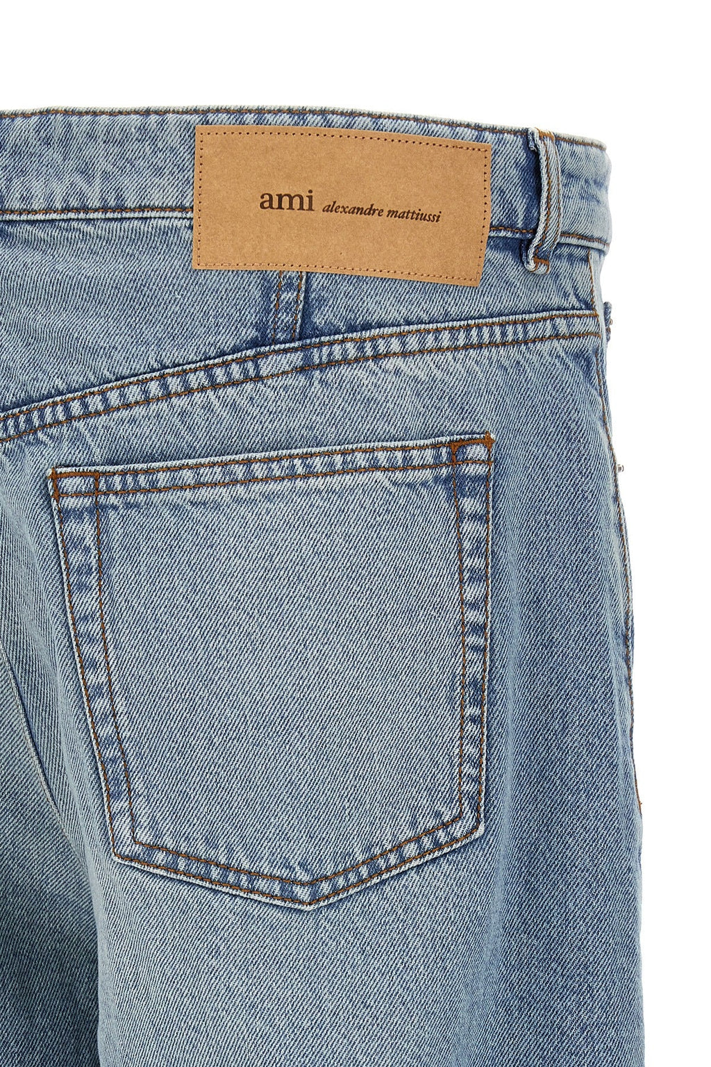 Wide-Leg Jeans