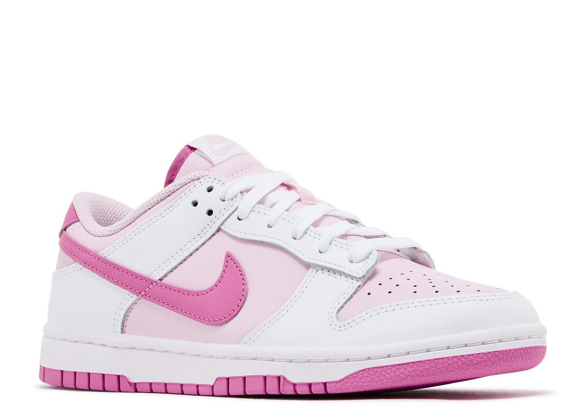 Nike Dunk Low "Playful Pink Foam"