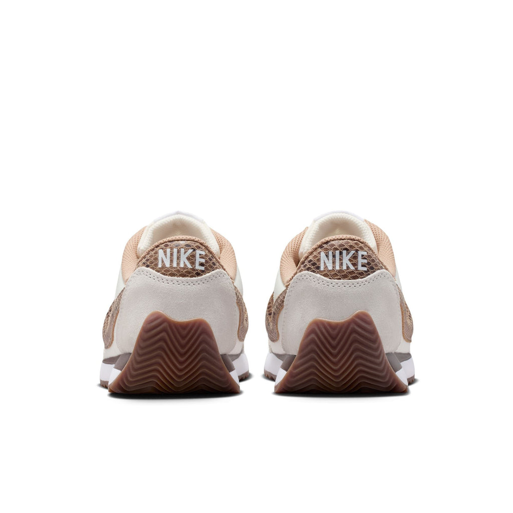 Nike Pacific Premium