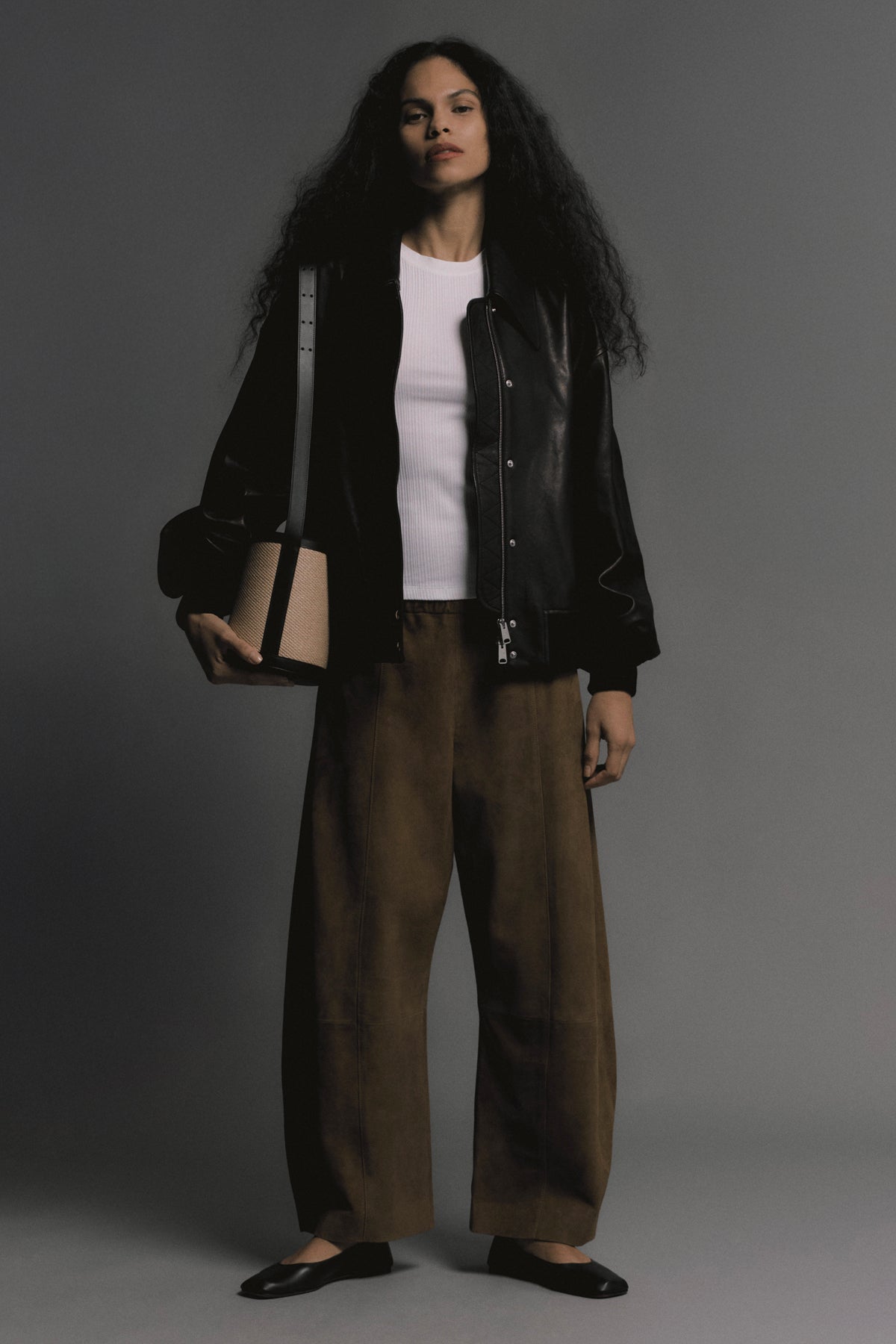 Cannolo Bucket Bag