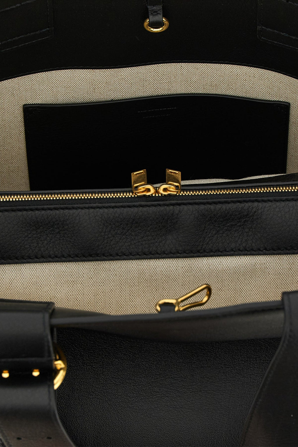Jil Sander Cannolo leather shopping bag black