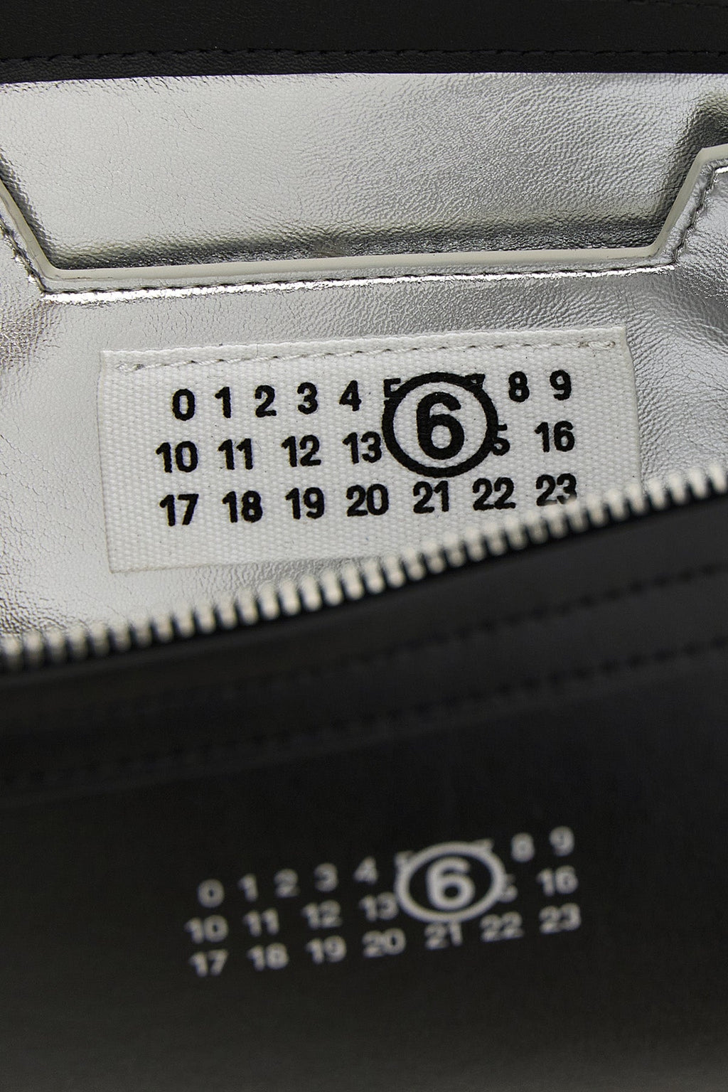 Numeric Signature MM6 Clutch
