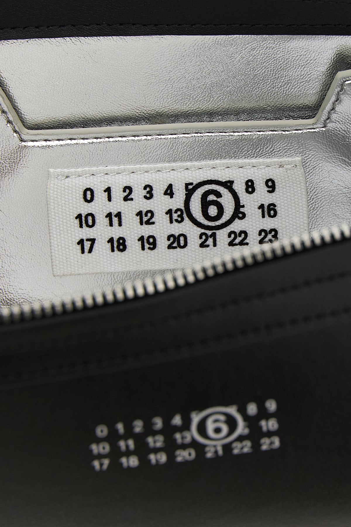 Numeric Signature MM6 Clutch