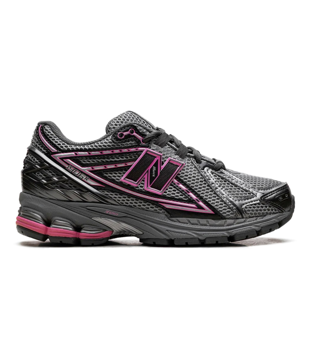 New Balance 1906R Women’s Shoe