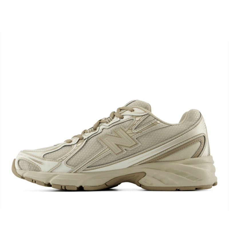 New Balance 740 Women’s Shoe