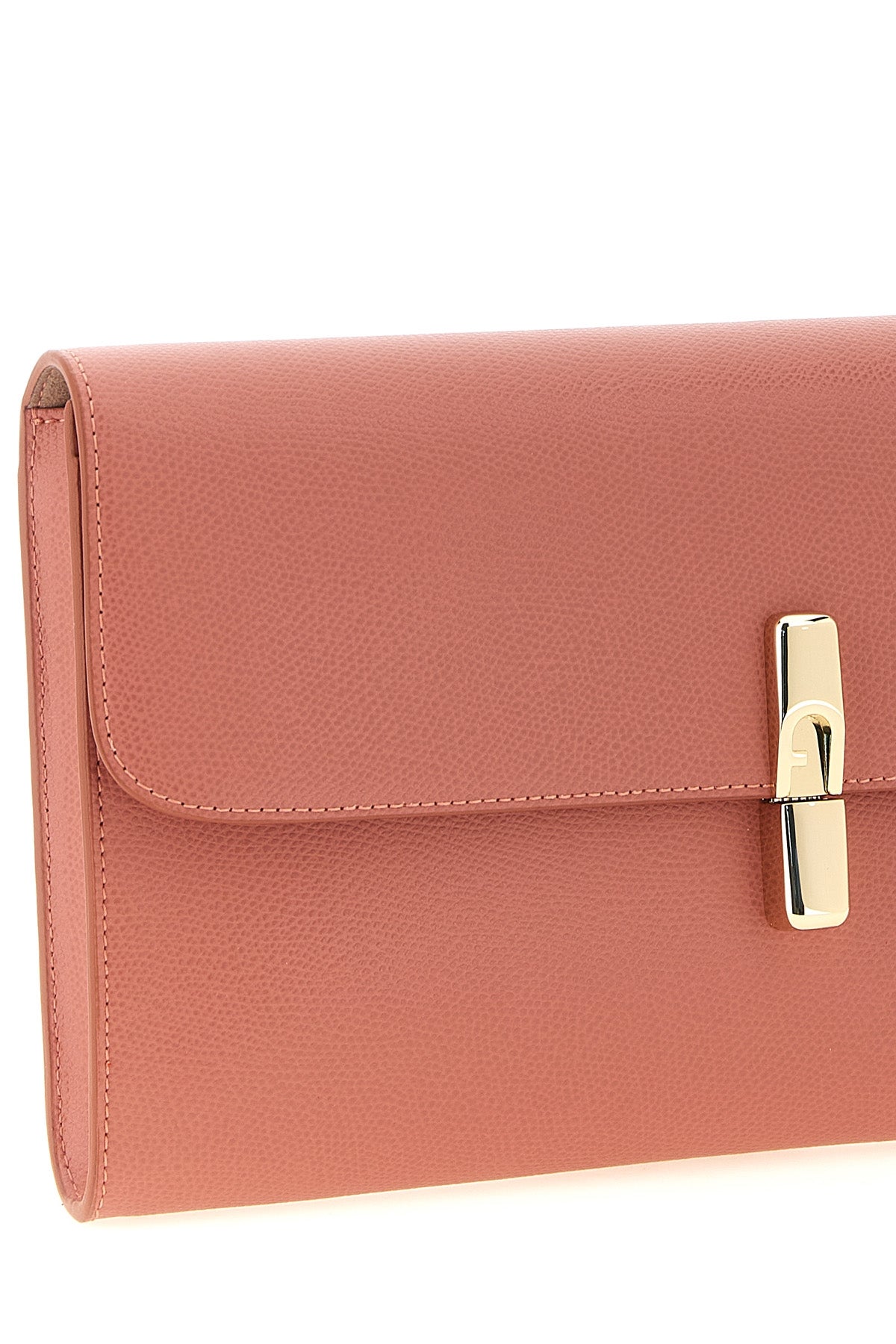Iris Clutch