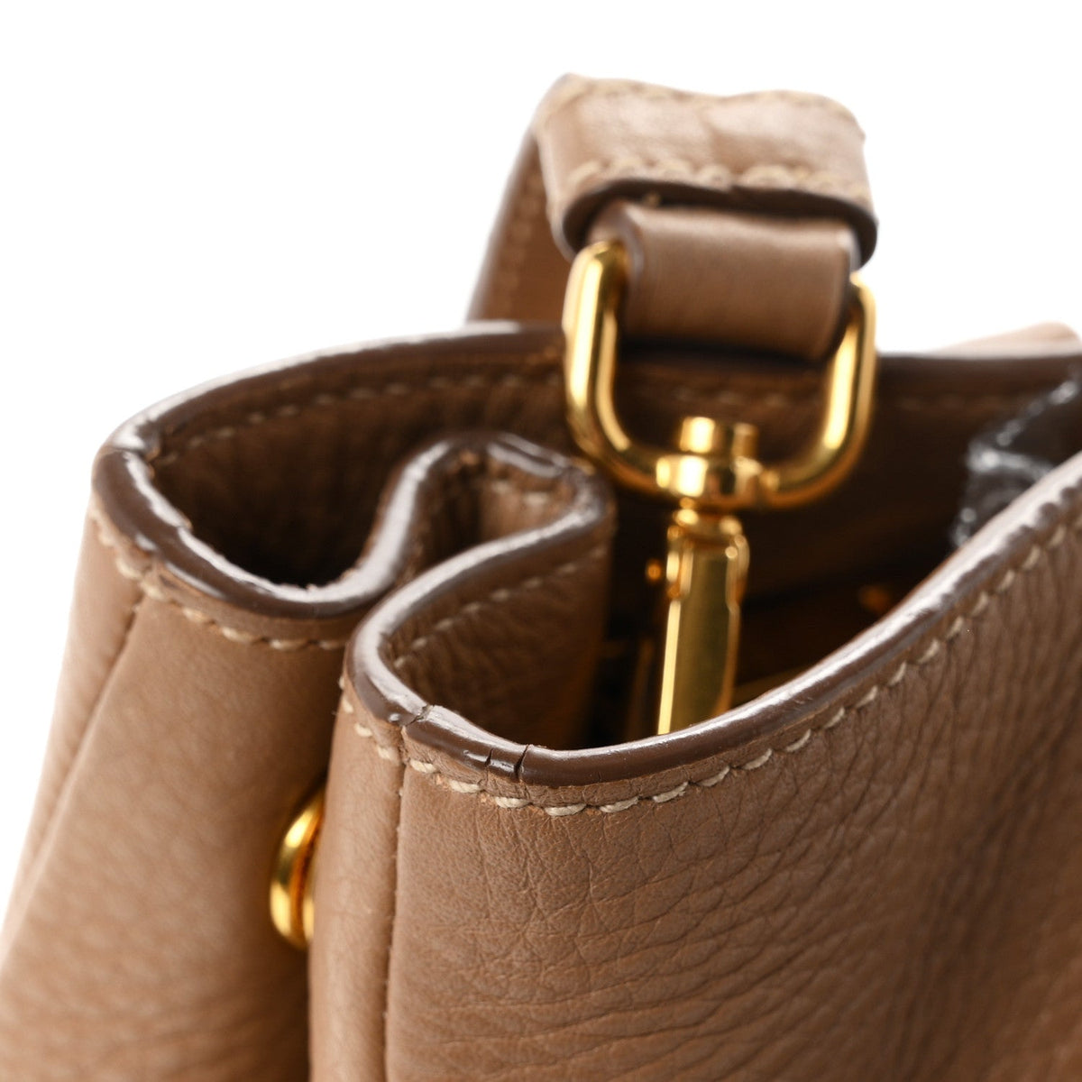Vitello Daino Shopping Tote Cammeo