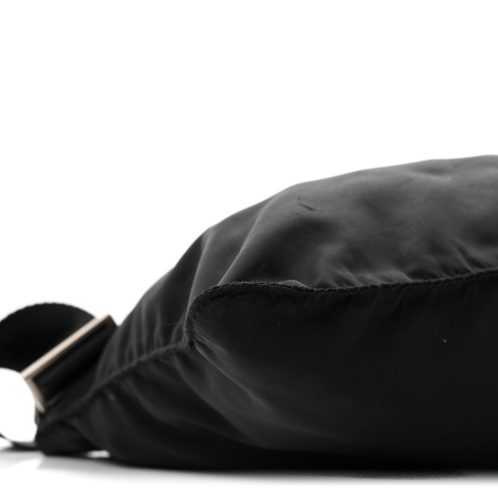 Nylon Vela Flat Messenger Bag Black
