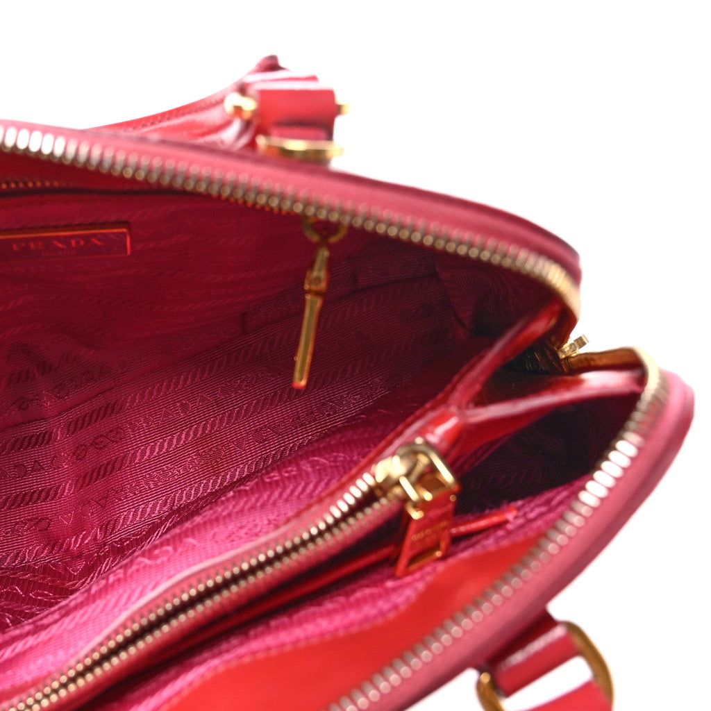 Saffiano Vernice Small Promenade Tote Rosso