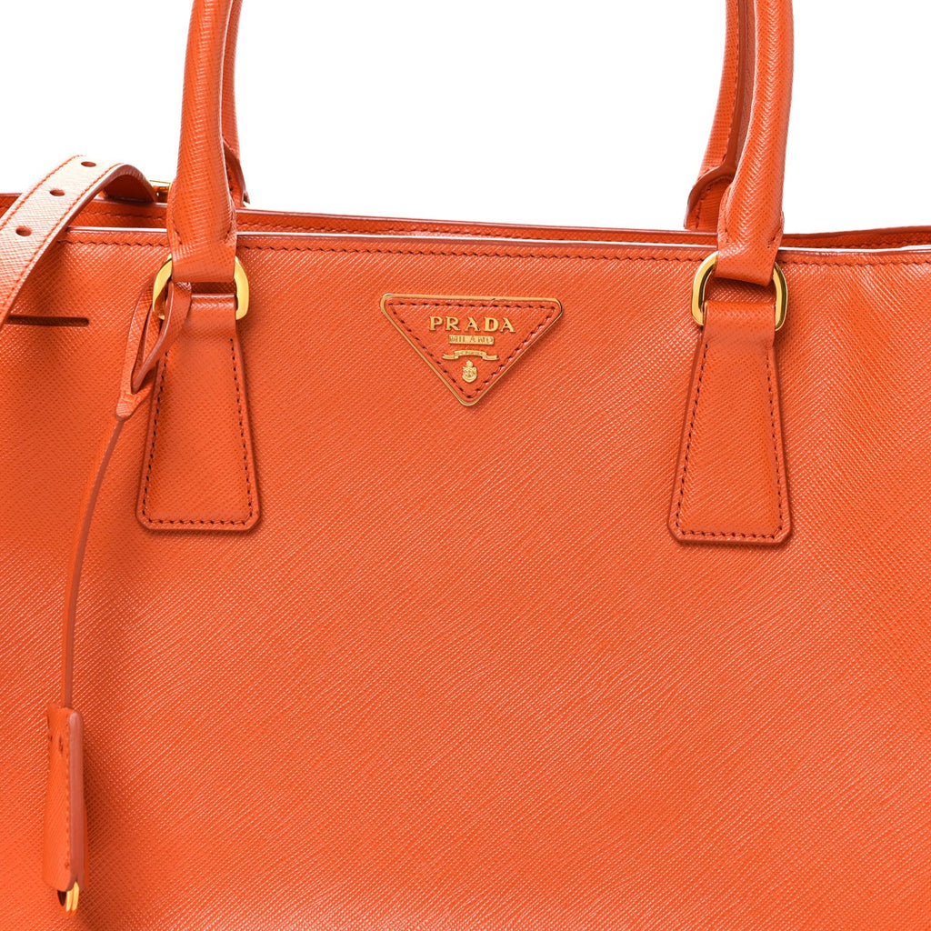 Saffiano Lux Medium Tote Papaya