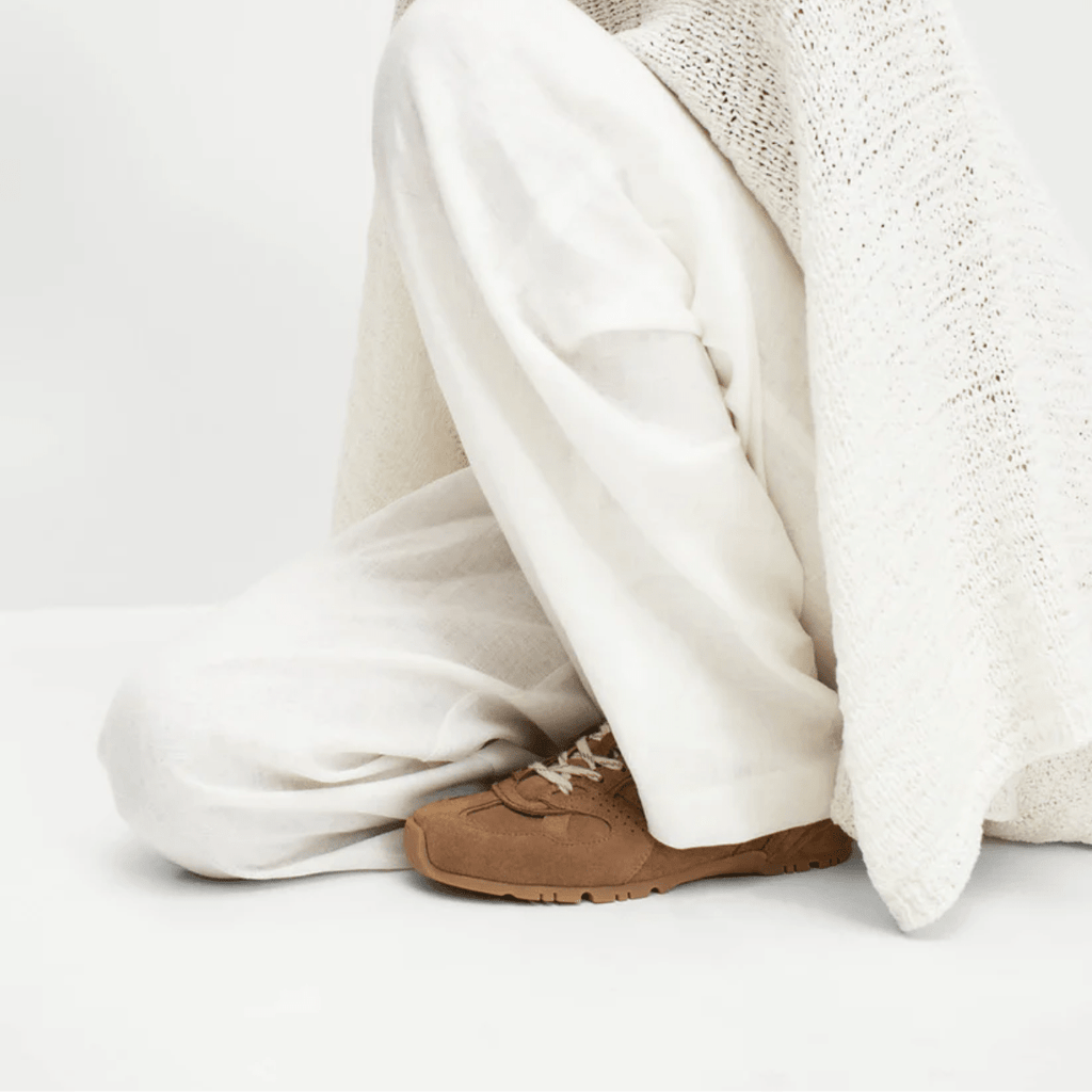 Alohas Women's Tb.56 in Suede Brown Leather