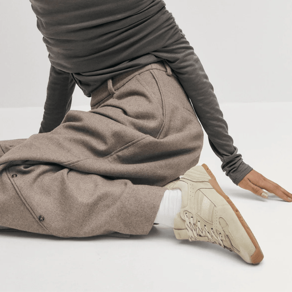 Alohas Women's Tb.56 in Suede Cream