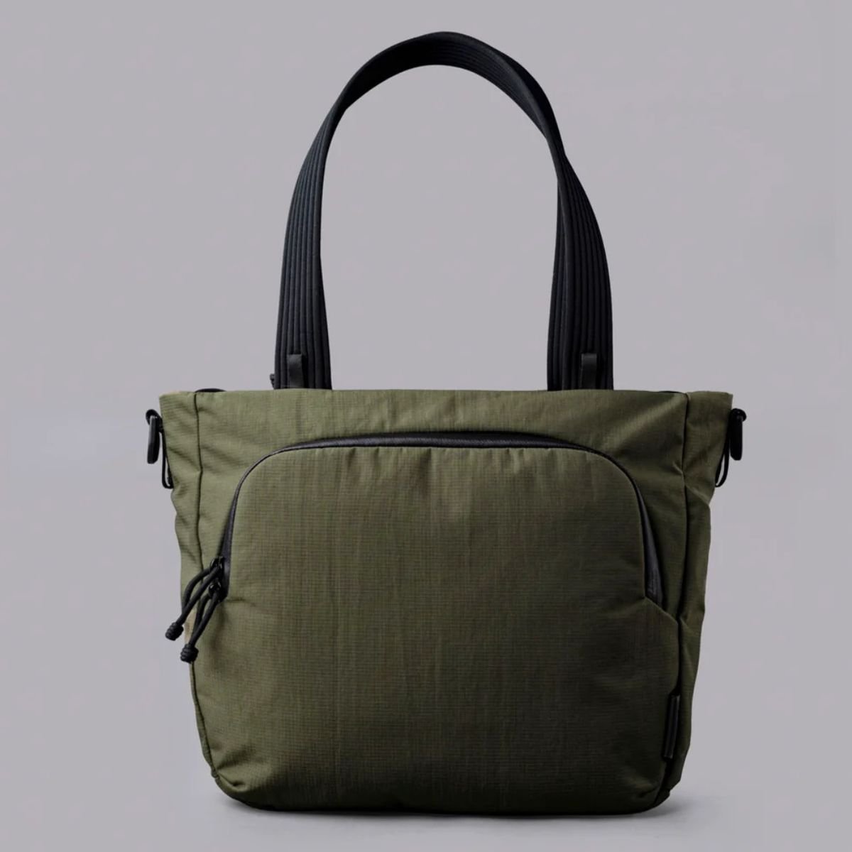 Alpaka Bravo Tote V2 12L in Green Axoflux 400D