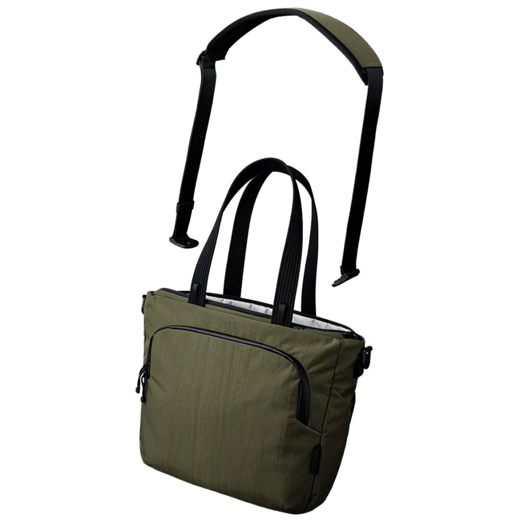 Alpaka Bravo Tote V2 14L in Green Axoflux 400D