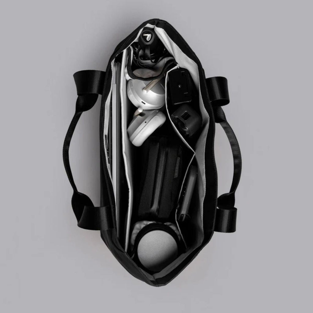 Alpaka Elements Tote Large in Black