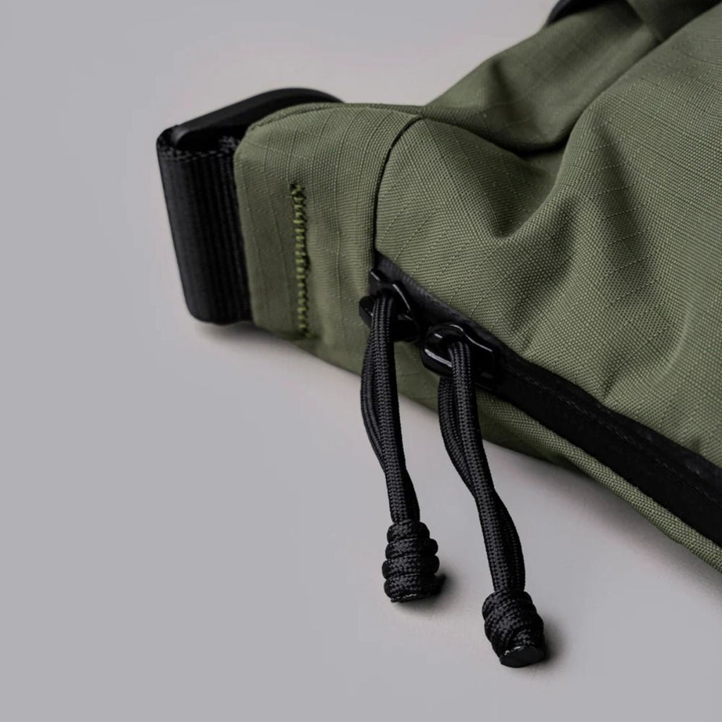 Alpaka Flight Satchel 11L in Green Axoflux 210D
