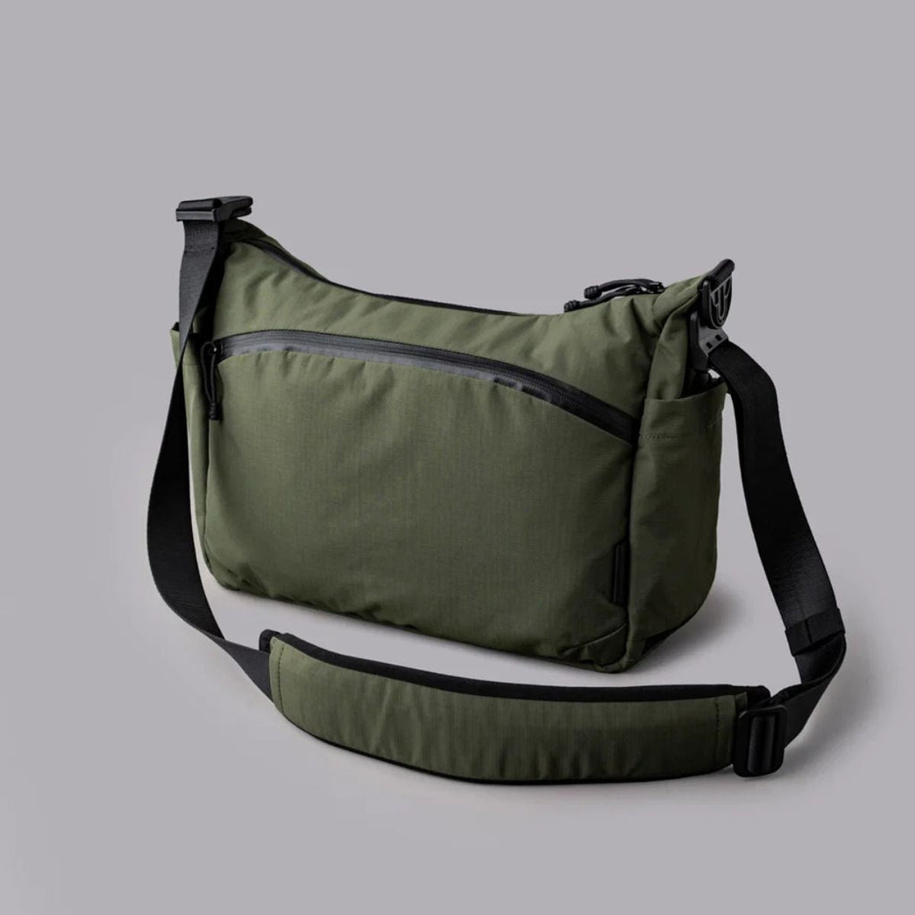 Alpaka Flight Satchel 11L in Green Axoflux 210D